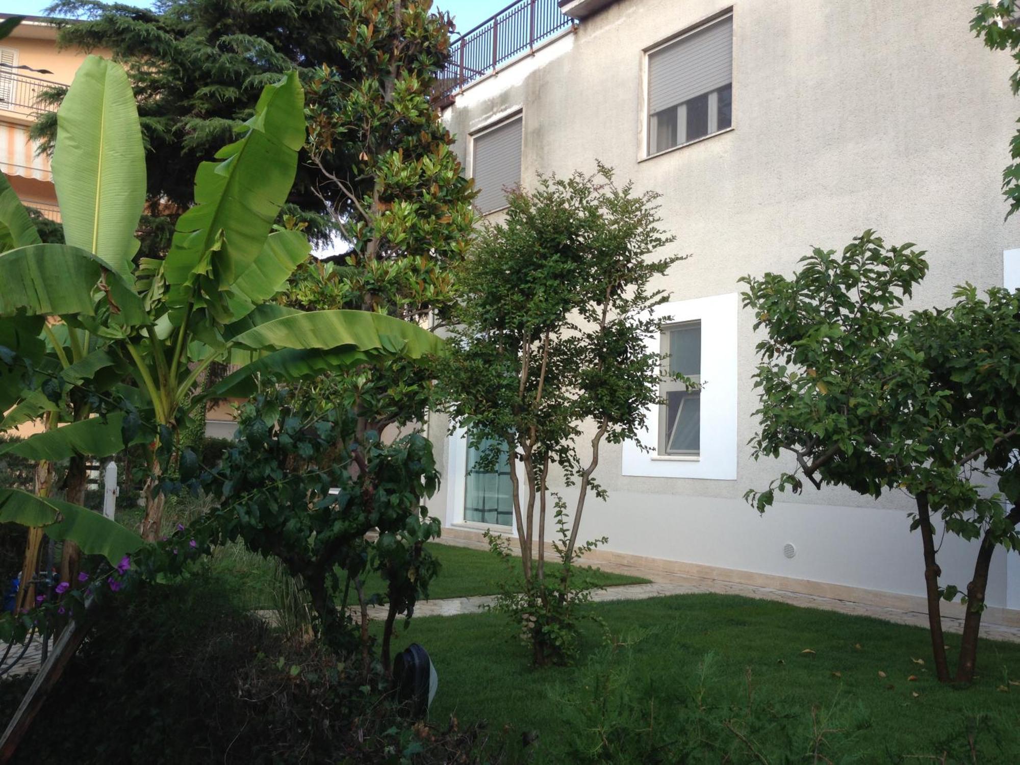 Loft 3, A 150 M Dal Mare, Pineto Centro Daire Dış mekan fotoğraf
