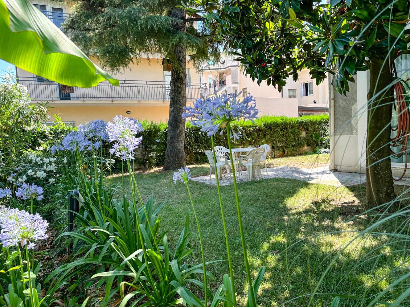 Loft 3, A 150 M Dal Mare, Pineto Centro Daire Dış mekan fotoğraf